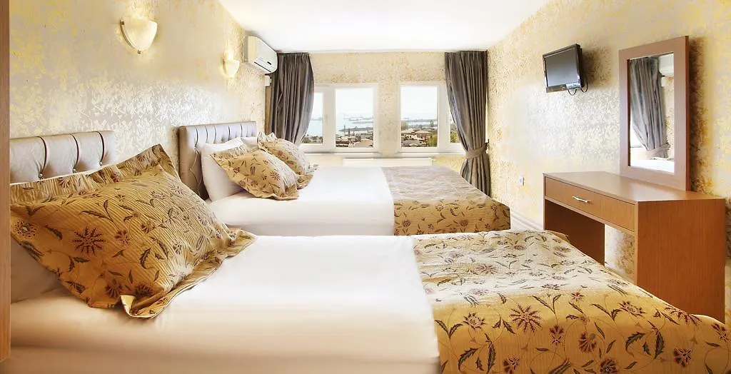 Theodian Hotel Istambul 3*,
