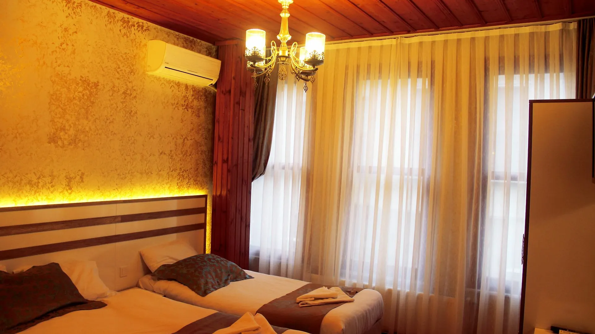Theodian Hotel Istambul 3*,